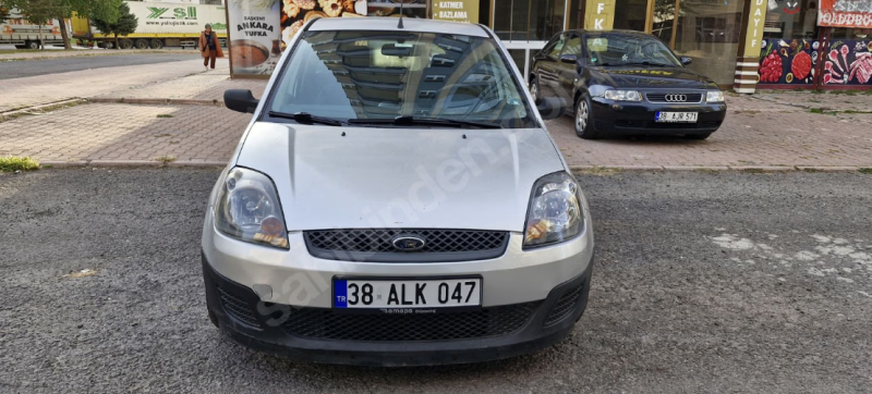 Gümrük Çıkışlı Ford Fiesta