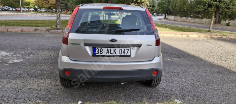 Gümrük Çıkışlı Ford Fiesta