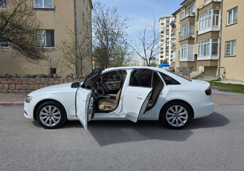 DEĞİŞENSİZ SPORTİF GÜÇLÜ YAKITCİMRİSİ 4X4 QUATTRO 188.000SUNROOF