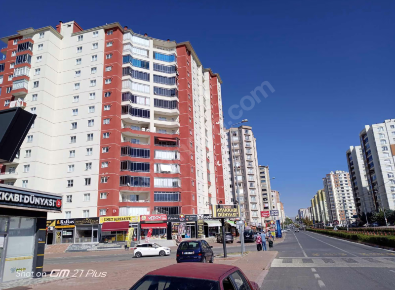 MELİKGAZİ GESİ FATİH MAHALLESİ MİMOZA ÇINAR EVLERİ