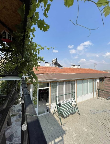Şehrin merkezinde Gelincik sitesinde butik villa