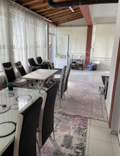 Şehrin merkezinde Gelincik sitesinde butik villa