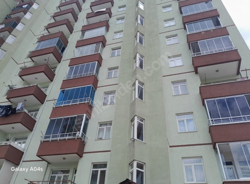 ŞEHİR MERKEZİNE YAKIN 3+1 DAİRE