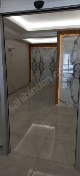 acil satılık ici full yapılı 180 metre merkezi asansörlü daire