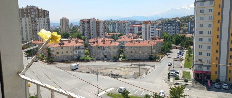 acil satılık ici full yapılı 180 metre merkezi asansörlü daire