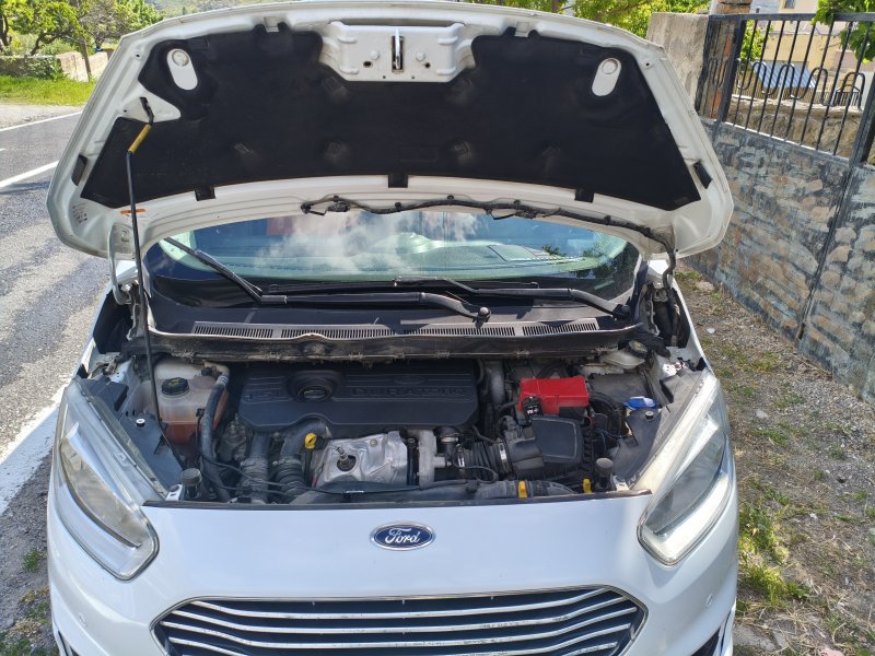 Ford Courier Titanyum Plus