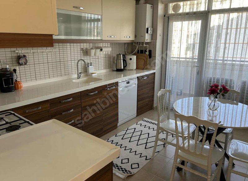 YAVUZSELİM DE ERCİYES MANZARALI SAHİBİNDEN 3+1 SATILIK DAİRE