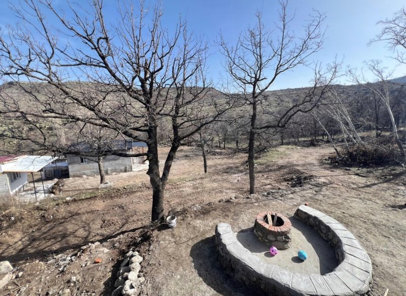 SAHİBİNDEN SATILIK TEK TAPU MÜSTAKİL EV VE 340 m2 ARSA ALANLI