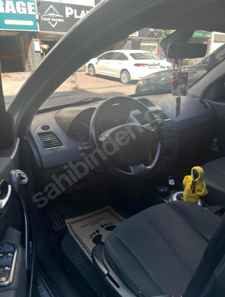 Acill satılık megane 2