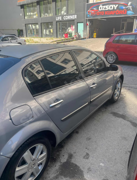 Acill satılık megane 2