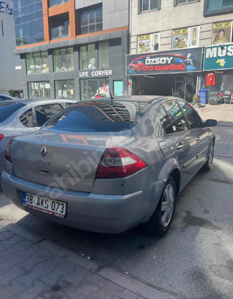 Acill satılık megane 2