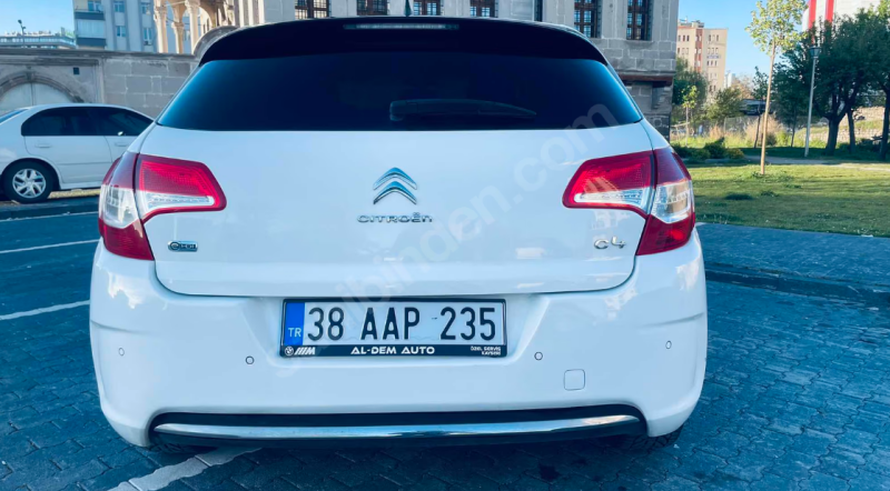 TR TEK EN UYGUN e-HDİ 6 Vites C4 2013