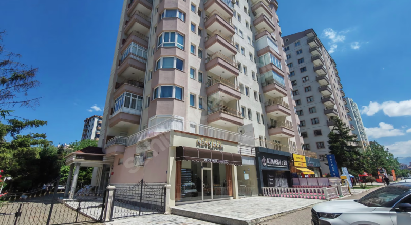 SAHİBİNDEN TUNA CADDESİ ÜZERİNDE ACİL SATILIK DAİRE !!!