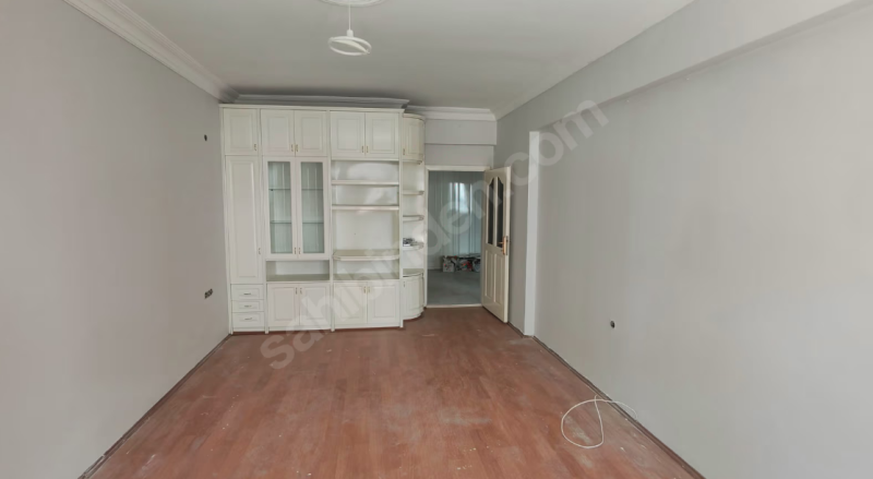 SAHİBİNDEN TUNA CADDESİ ÜZERİNDE ACİL SATILIK DAİRE !!!