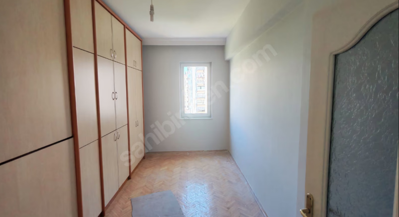 SAHİBİNDEN TUNA CADDESİ ÜZERİNDE ACİL SATILIK DAİRE !!!