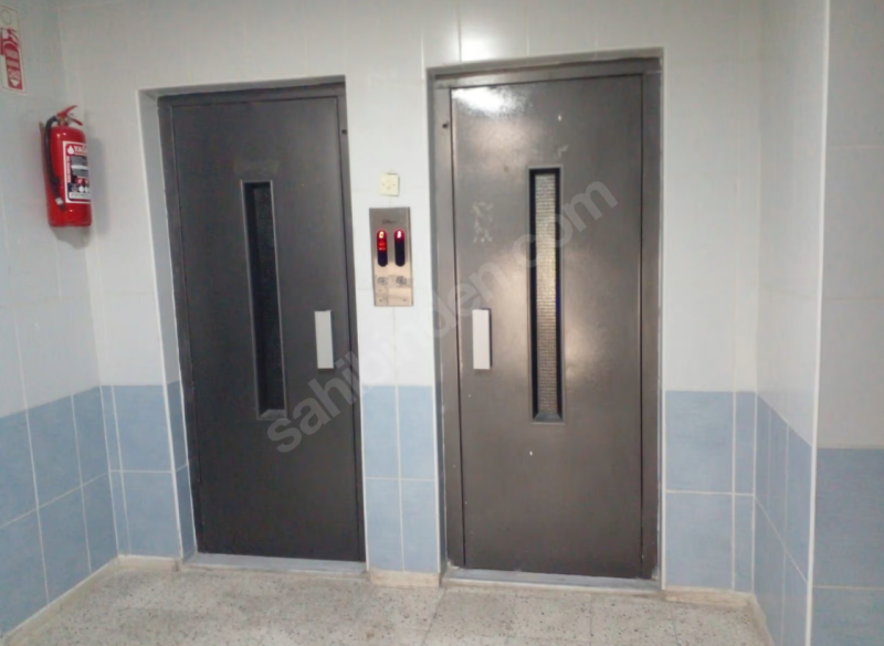 SAHİBİNDEN TRAMVAY DURAĞI YANI DAİRE