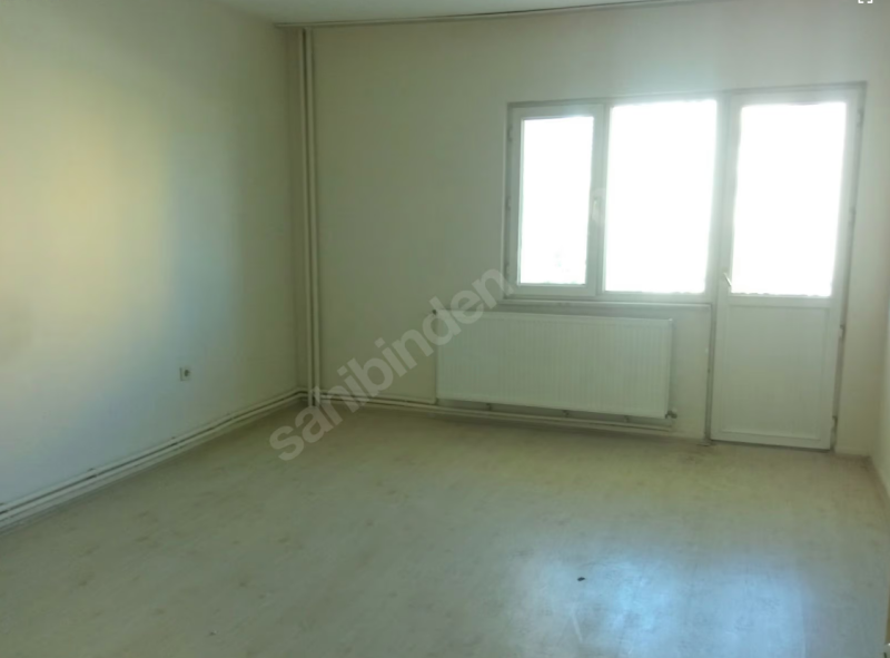 SAHİBİNDEN TRAMVAY DURAĞI YANI DAİRE