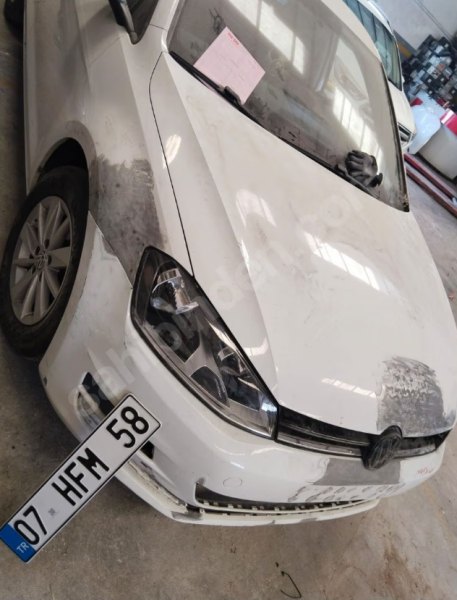 2015 temiz golf 7,10 yıldır bende