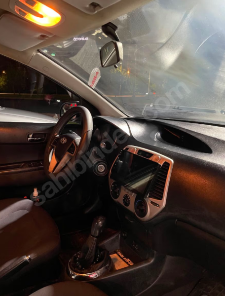 2012 HYUNDAI i20 1.4 CRDi TROY MODE | DİZEL | MANUEL | BAKIMLI