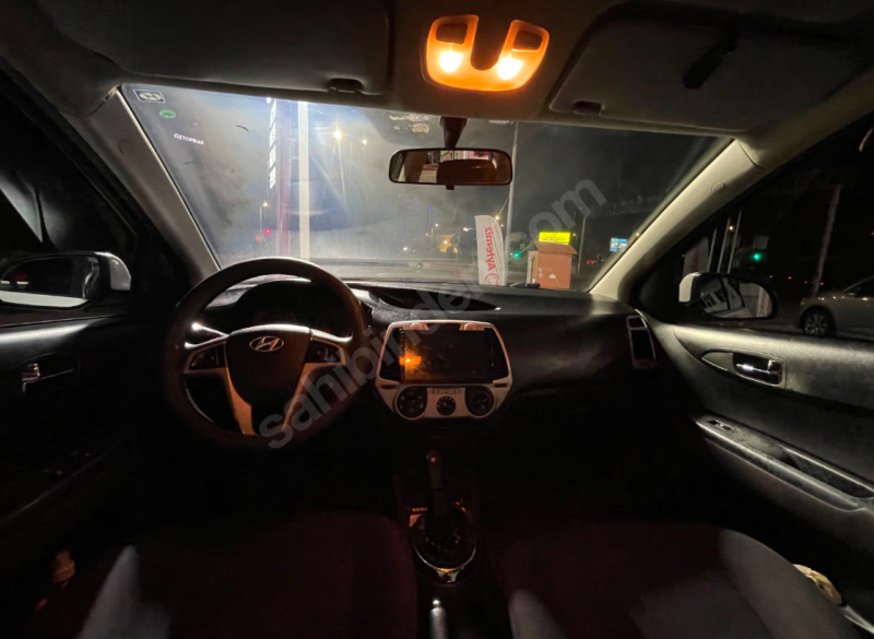 2012 HYUNDAI i20 1.4 CRDi TROY MODE | DİZEL | MANUEL | BAKIMLI