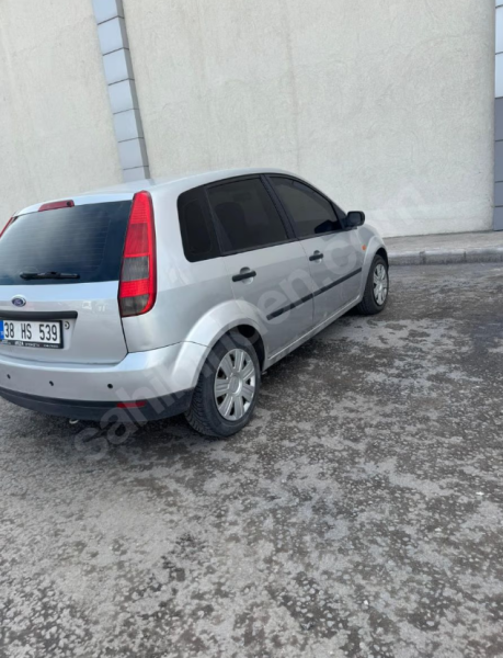 AİLE ARACI FİESTA