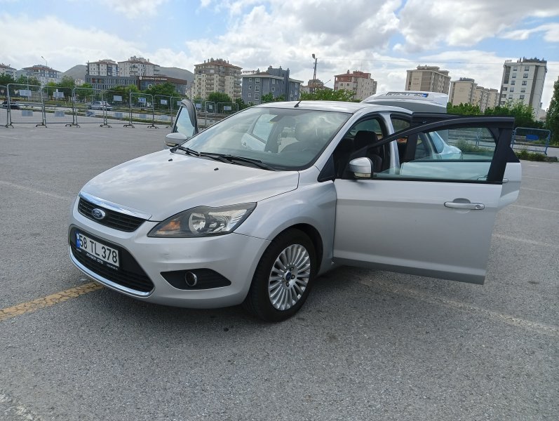 Emsalsiz Ford focus