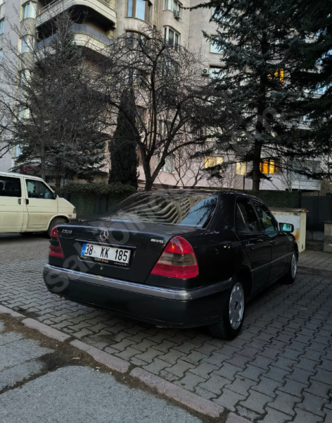 MÜKEMMEL İÇ KONDİSYON LU İMZALI SERİ C220
