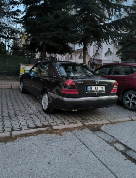 MÜKEMMEL İÇ KONDİSYON LU İMZALI SERİ C220