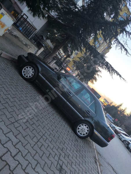 MÜKEMMEL İÇ KONDİSYON LU İMZALI SERİ C220