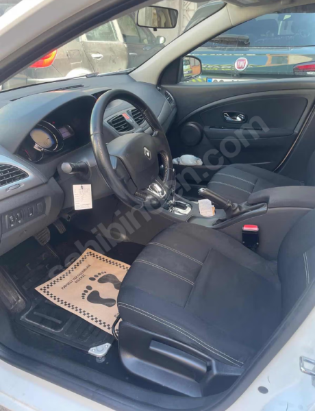 TEMİZ BAKIMLI OTOMATİK TOUCH