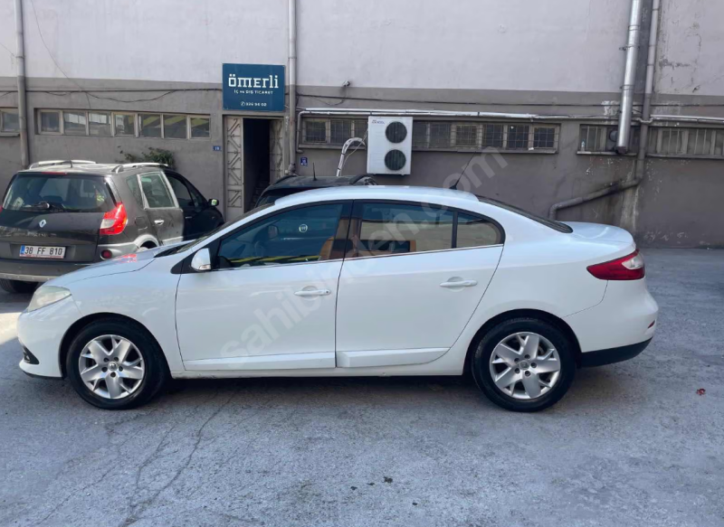 TEMİZ BAKIMLI OTOMATİK TOUCH