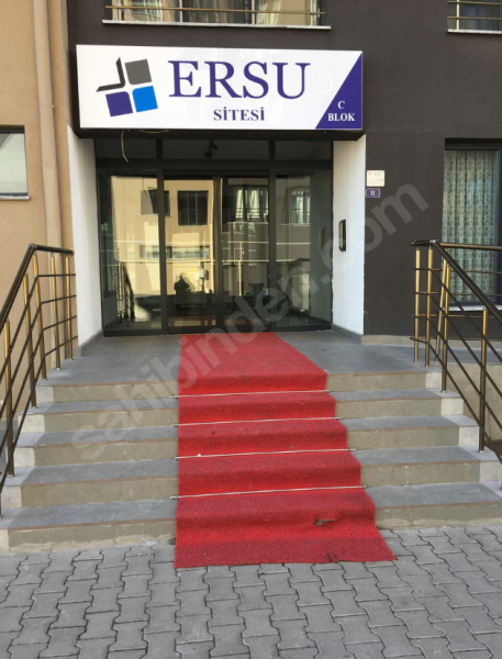 Şehir hastanesi karşısında satılık 4 + 0 daire.