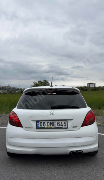 FULL EKSTRALI BEBEK GİBİ GECEYİ AYDINLATAN BEYAZ PEUGEOT 207