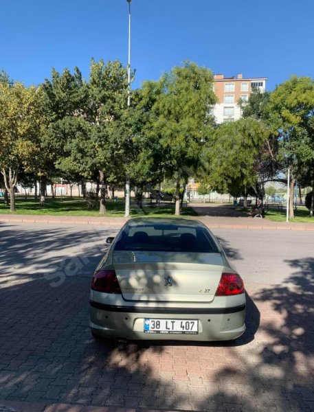 Peugeot 407