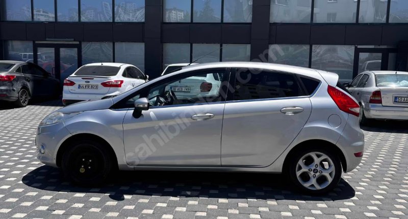 2011 159 BİN KM TİTANIUM