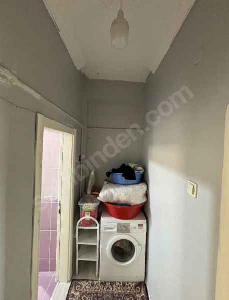 SAHİBİNDEN MERKEZİ KONUMDA İÇİ FULL YAPILI 3+1 DAİRE