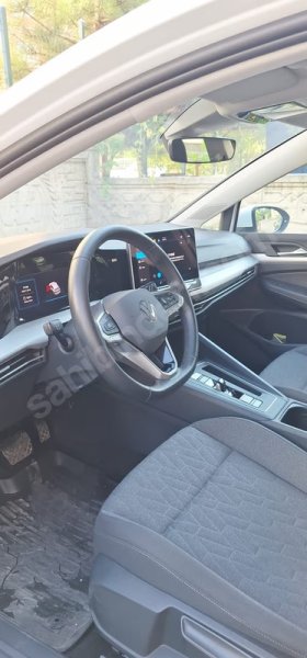 İLK SAHİBİNDEN HATASIZ BOYASIZ 2025 MODEL VOLKSWAGEN GOLF