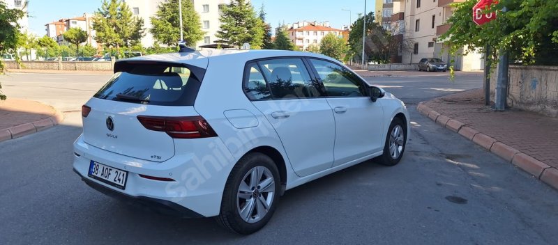 İLK SAHİBİNDEN HATASIZ BOYASIZ 2025 MODEL VOLKSWAGEN GOLF