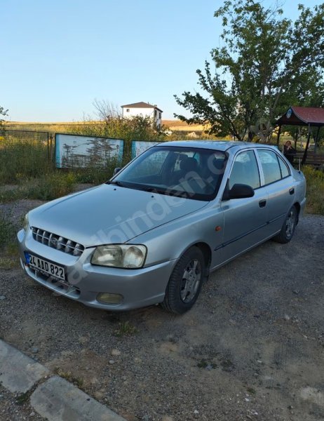 Hyundai Accent 1.5 GL Milenyum Tramersiz Bayan Öğretmenden Temiz