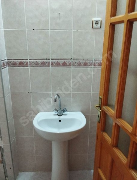 KİRALIK KOMBİLİ DAİRE 100 YIL MAH