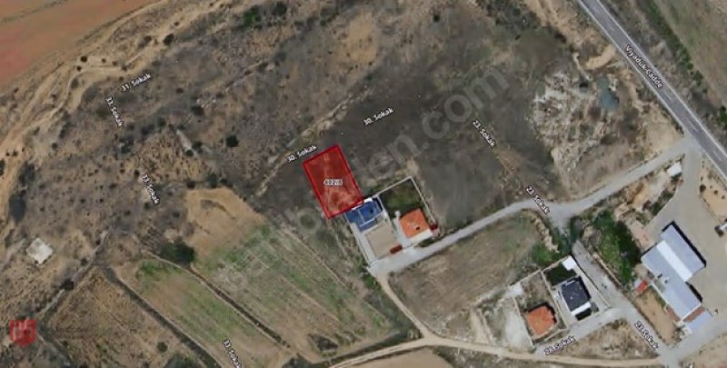 FELAHİYE KALE MAH. YOL KENARI 570M² TEK TAPU PARSEL