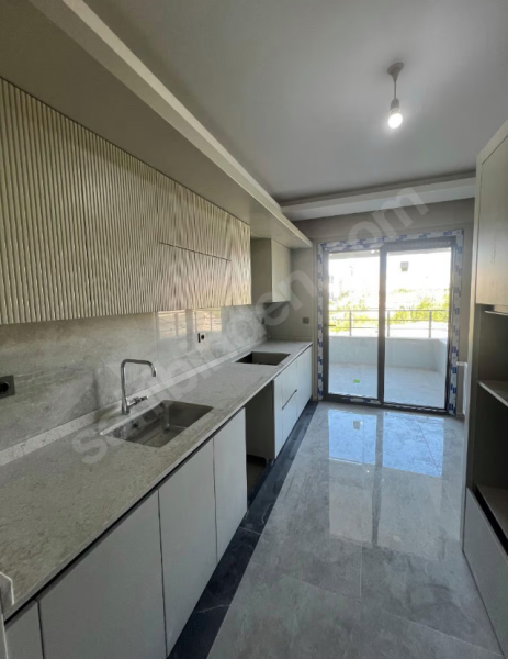 KİÇİKÖY MERKEZİ KONUM 2,5+1 LÜKS SATILIK DAİRE