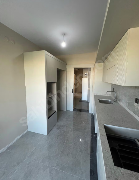 KİÇİKÖY MERKEZİ KONUM 2,5+1 LÜKS SATILIK DAİRE