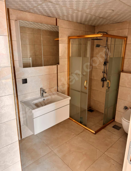 Erkilet bade 4 sitesinde manzaralı büyük 4+1 daire