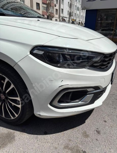 sıfır ayarında egea 38.000 KM içinde sigara bile içilmemiş