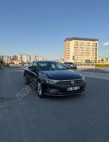 SAHİBİNDEN HATASIZ BOYASIZ 2020 ÇIKIŞLI MAKYAJLI PASSAT