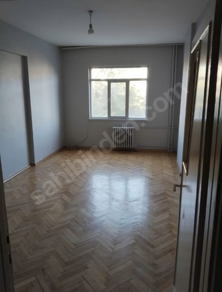 Sahibinden Bozantı 2'de Caddeye Çok Yakın, Kiralık Temiz Daire