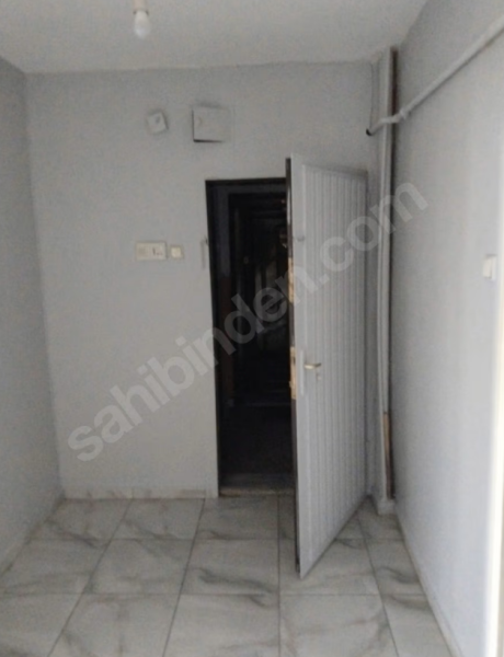 Sahibinden Bozantı 2'de Caddeye Çok Yakın, Kiralık Temiz Daire