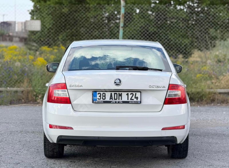 SKODA OCTAVİA 2016 DİZEL OTOMATİK