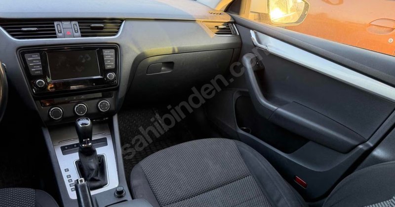 SKODA OCTAVİA 2016 DİZEL OTOMATİK